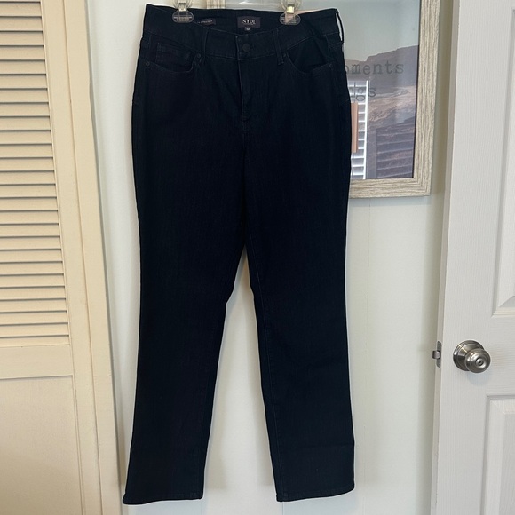 NYDJ Denim - NWT Size 10P NYDJ Marilyn Straight Rinse Blue Jeans Lift x Tuck Technology
